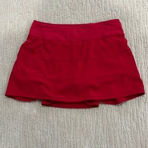 Red Lululemon skirt.